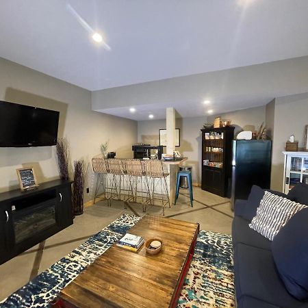 Blanchard Mountain BnB. Your Adventure Awaits! Canmore Extérieur photo