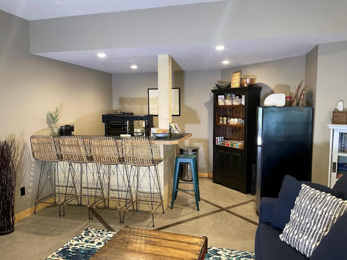 Blanchard Mountain BnB. Your Adventure Awaits! Canmore Extérieur photo
