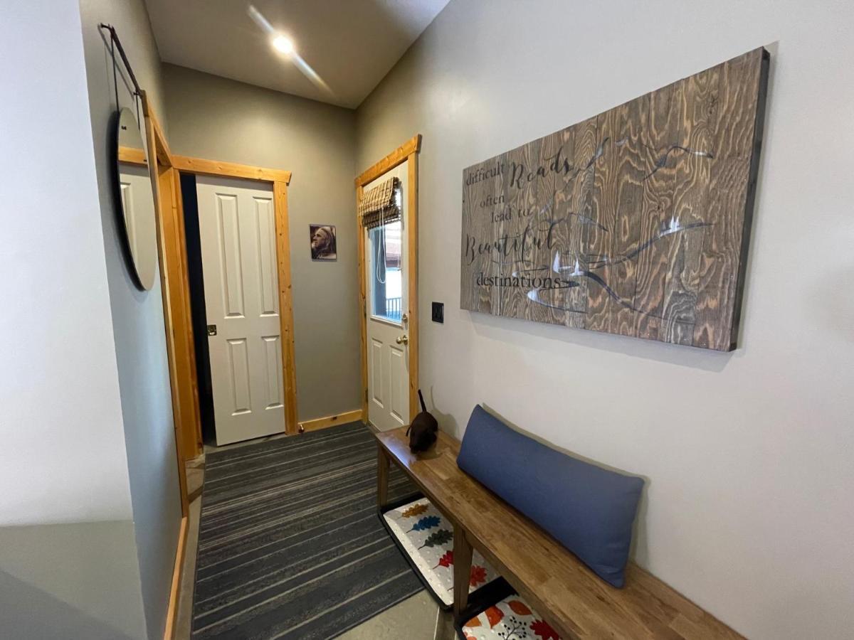Blanchard Mountain BnB. Your Adventure Awaits! Canmore Extérieur photo