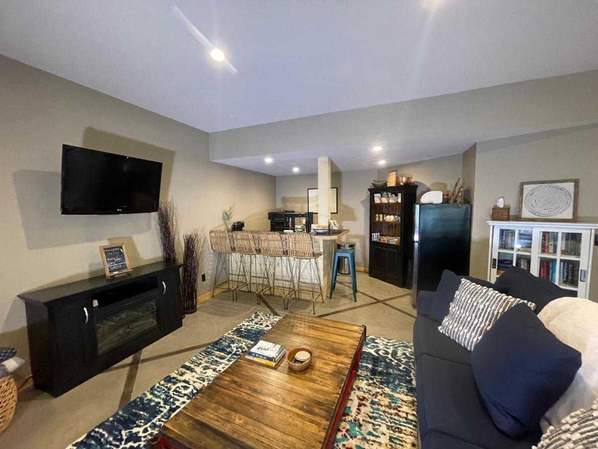 Blanchard Mountain BnB. Your Adventure Awaits! Canmore Extérieur photo